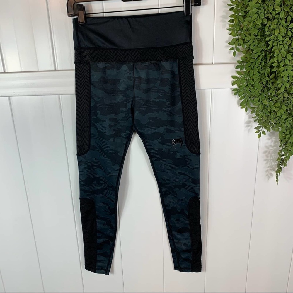 Venum Black Blue Leggings Womens Size Small UFC